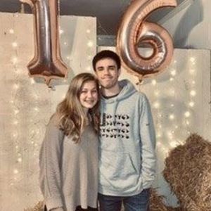 Meet your Posher, Neil